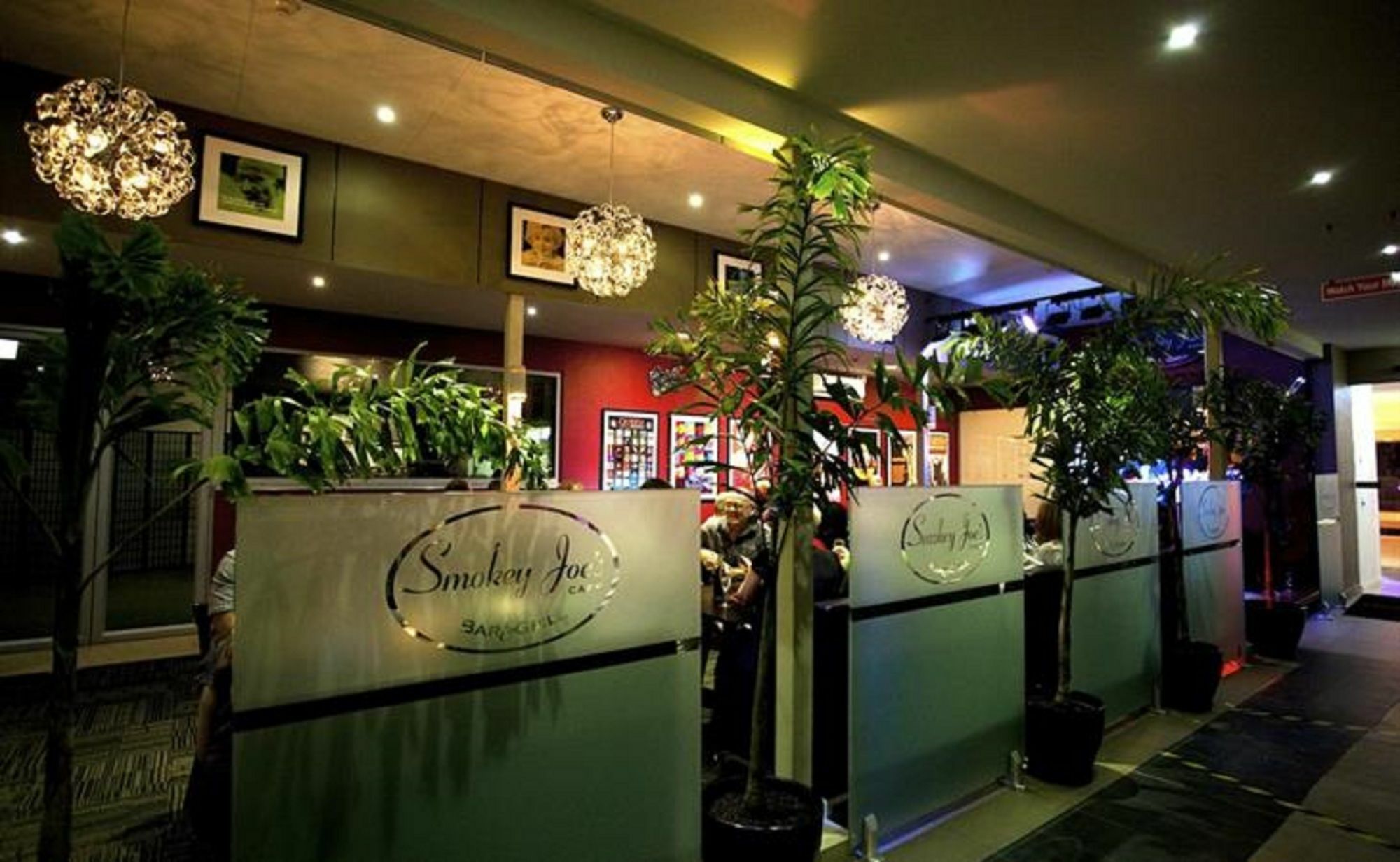 Ramada By Wyndham Hervey Bay Exterior foto The interior of the restaurant