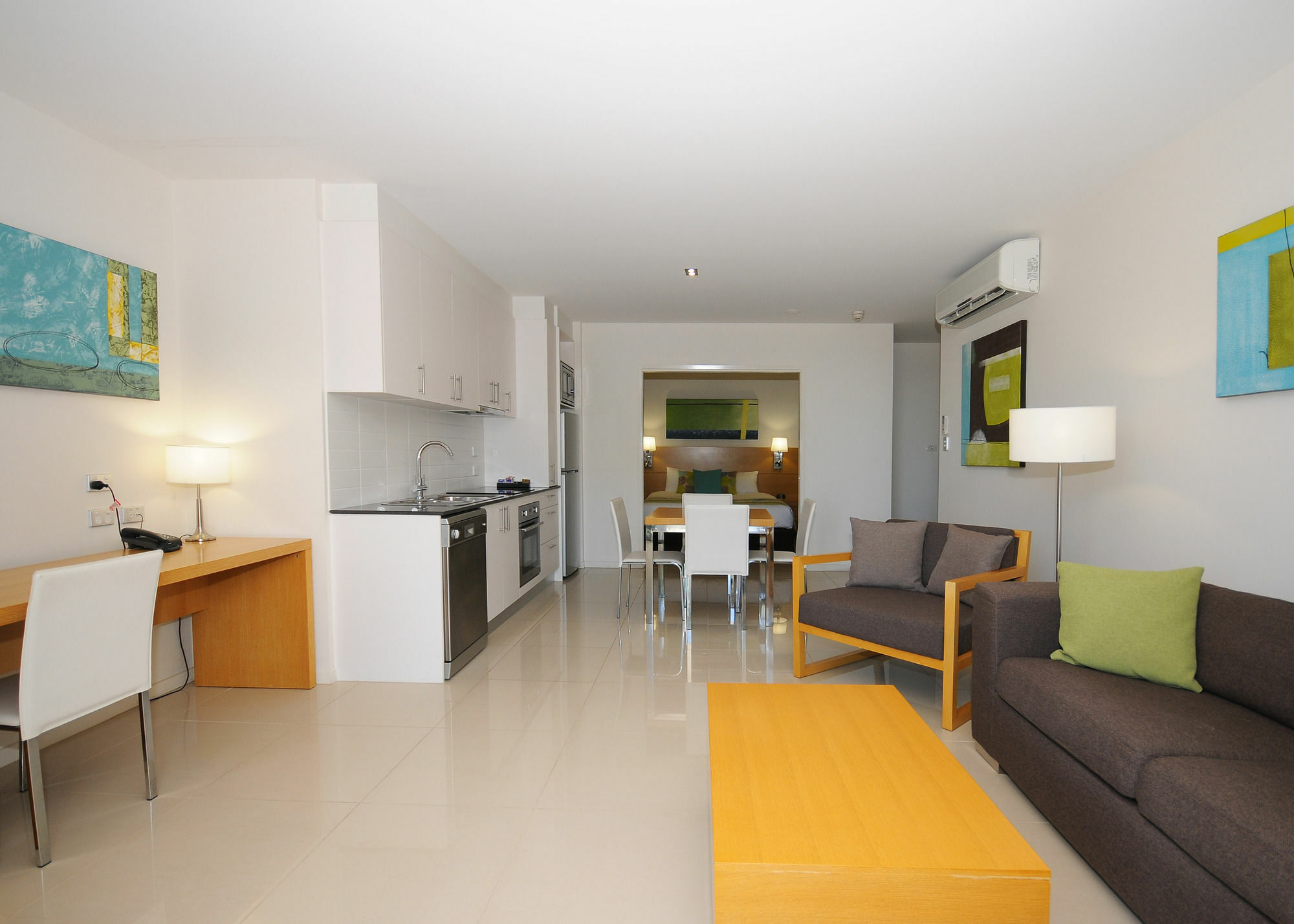 Ramada By Wyndham Hervey Bay Exterior foto A typical apartment at the Village